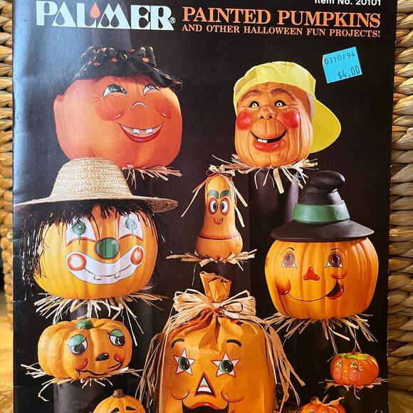 Painted pumpkin Halloween Craft Projects - Picture 1 of 7